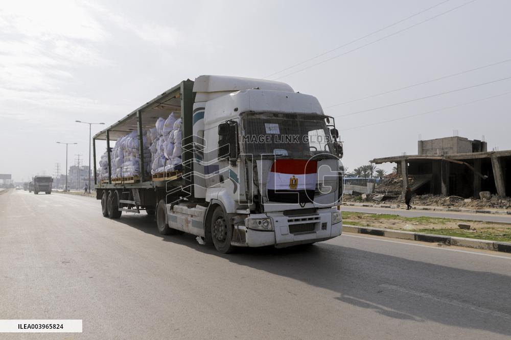 Daily Life in Deir Al-Balah After Israeli Withdrawal