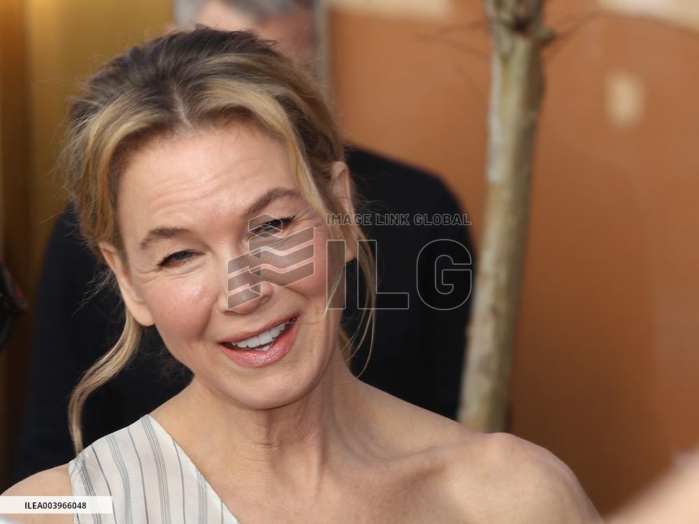 Bridget Jones: Mad About the Boy Photocall - Rome