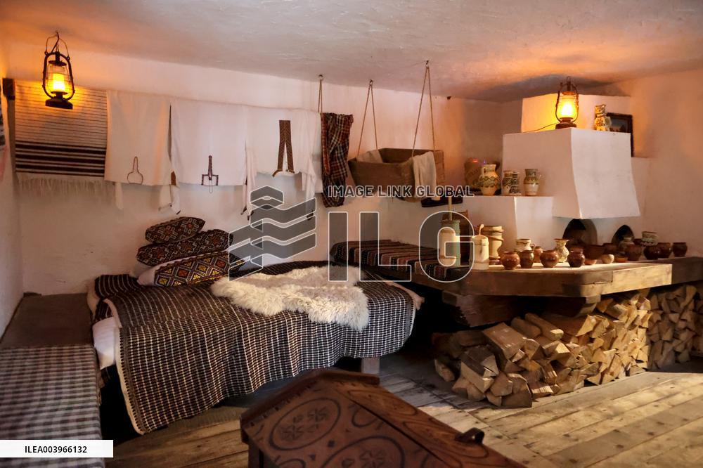 Hutsul Land Ethnopark in Bukovel ski resort