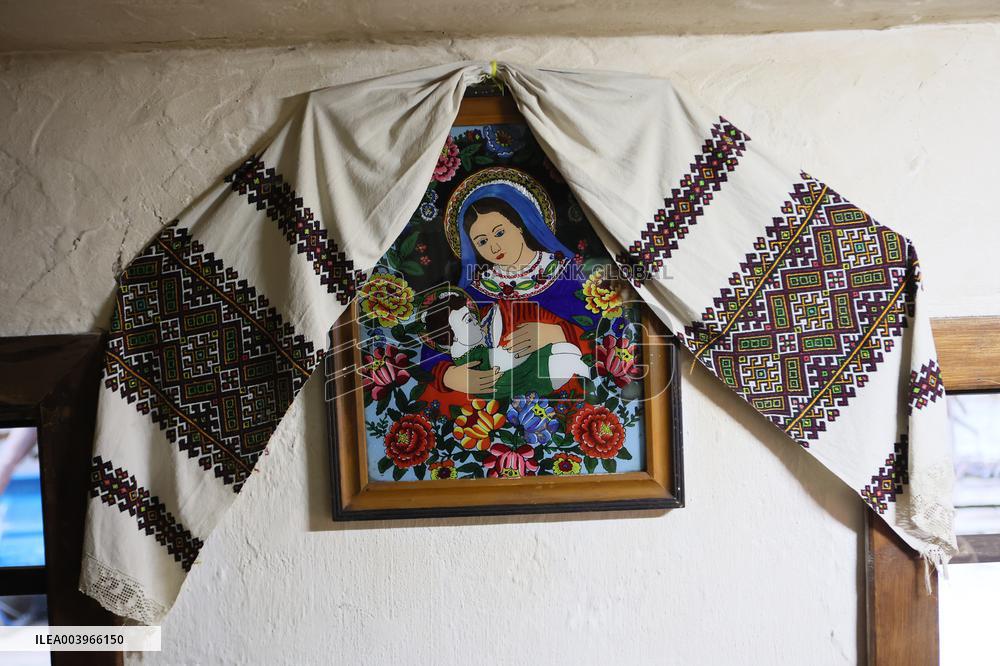 Hutsul Land Ethnopark in Bukovel ski resort