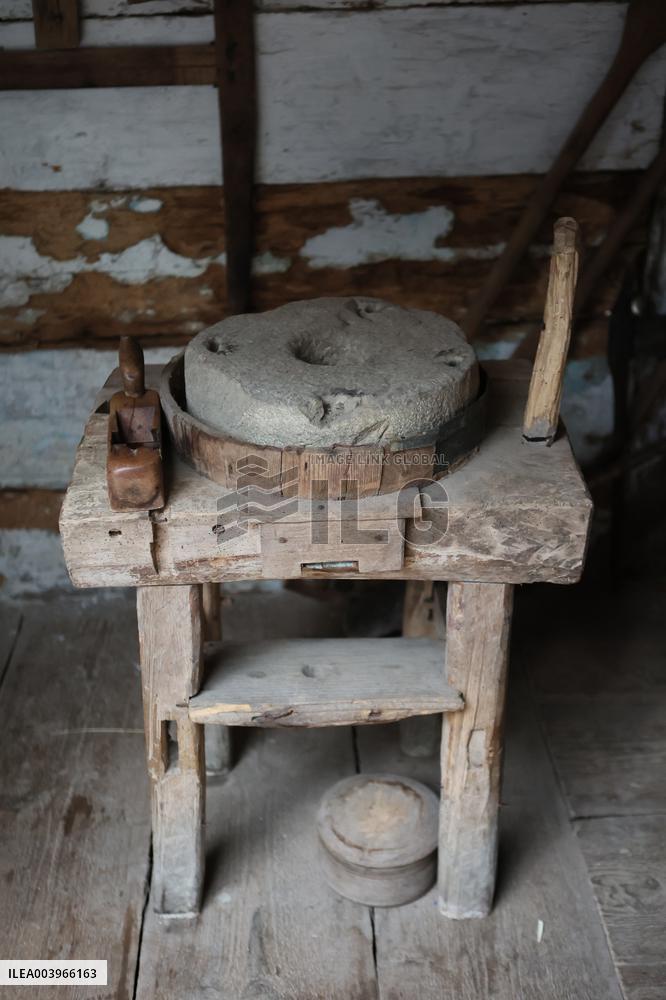 Hutsul Land Ethnopark in Bukovel ski resort