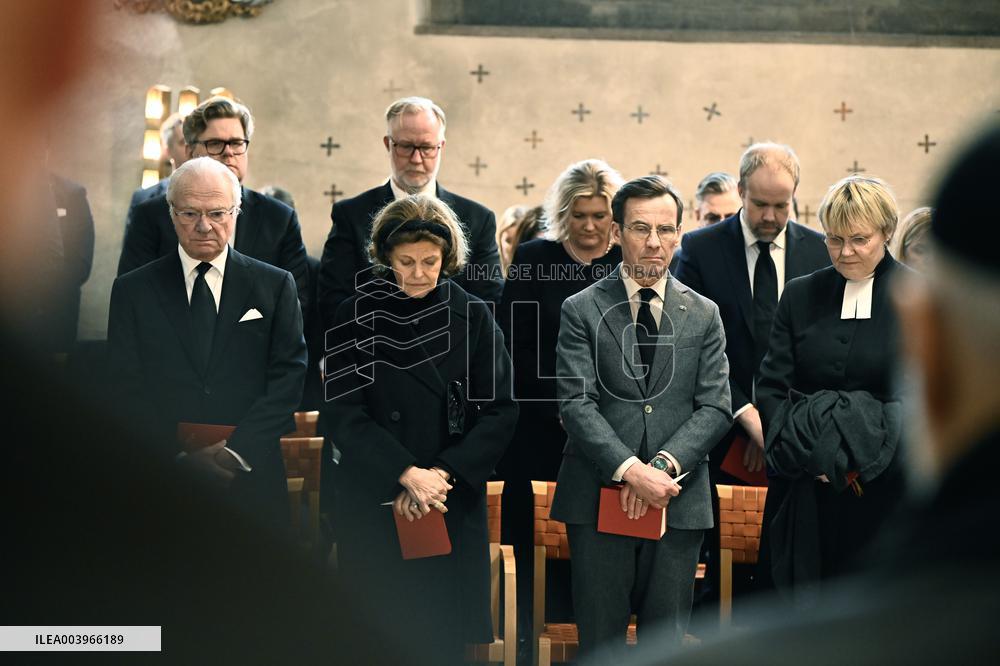 SCHOOL SHOOTING ÖREBRO