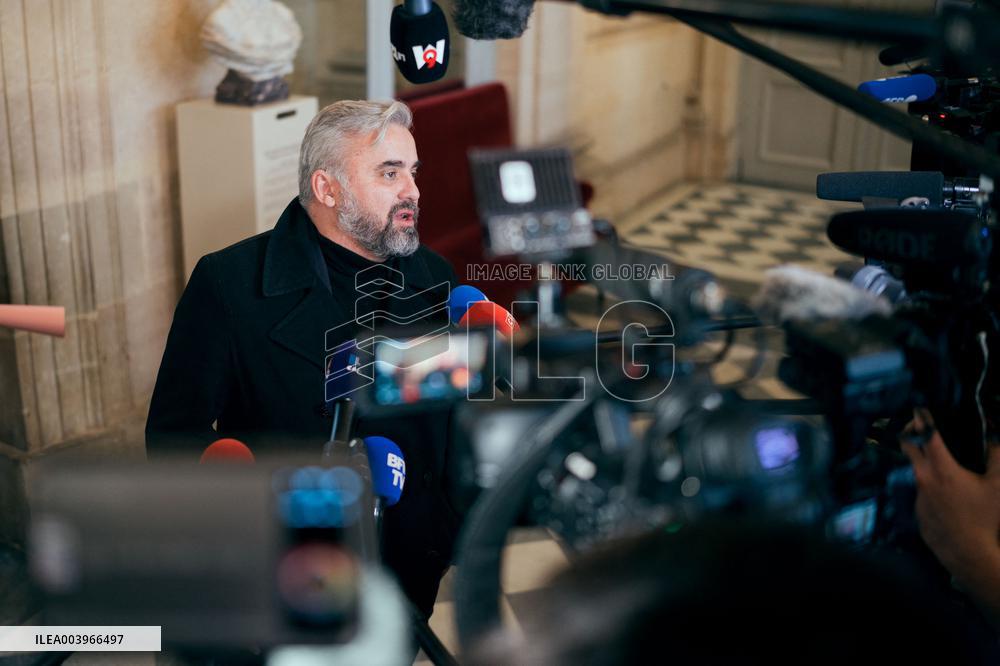 No-confidence motion against the 49.3 - Paris AJ