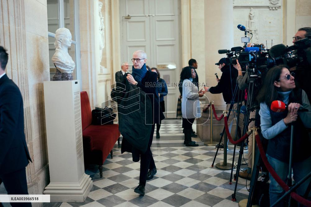 No-confidence motion against the 49.3 - Paris AJ