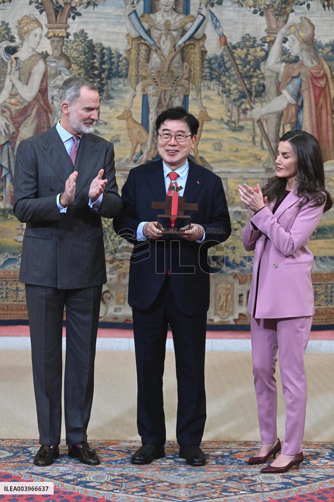 Royals preside over the annual meeting of the Cervantes Institute - Madrid