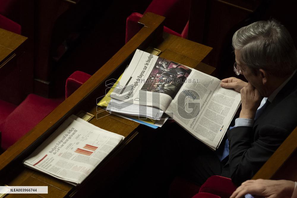 Debate and A Vote on A No-Confidence Motion - Paris