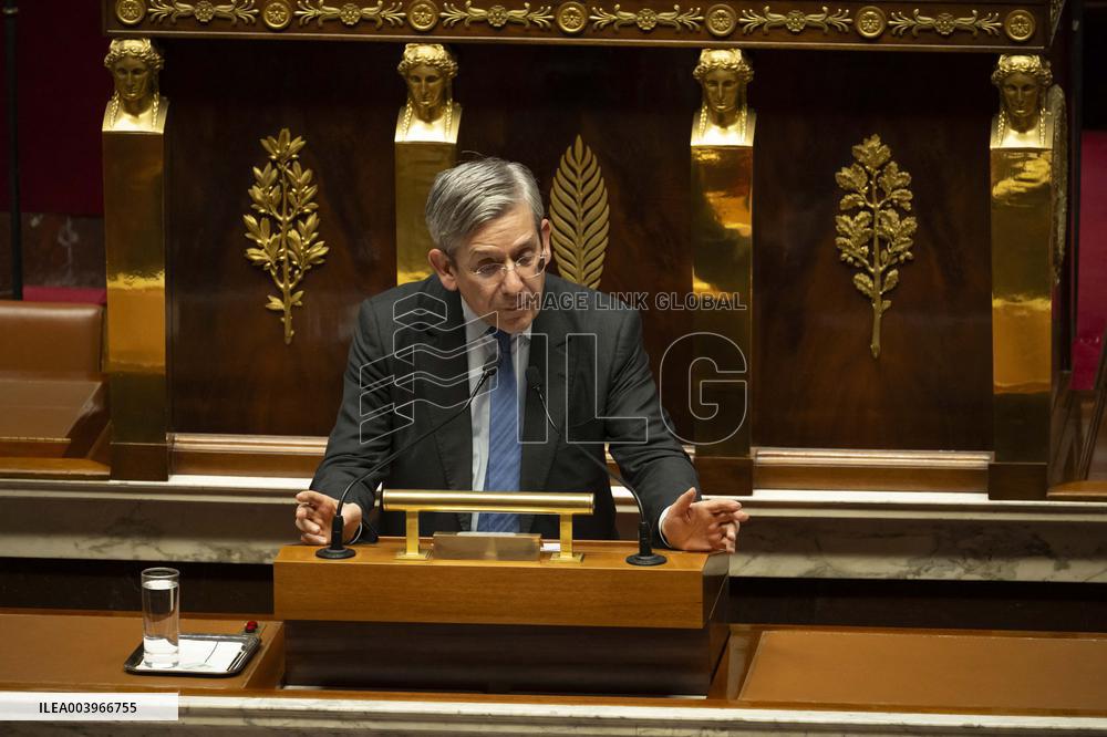 Debate and A Vote on A No-Confidence Motion - Paris