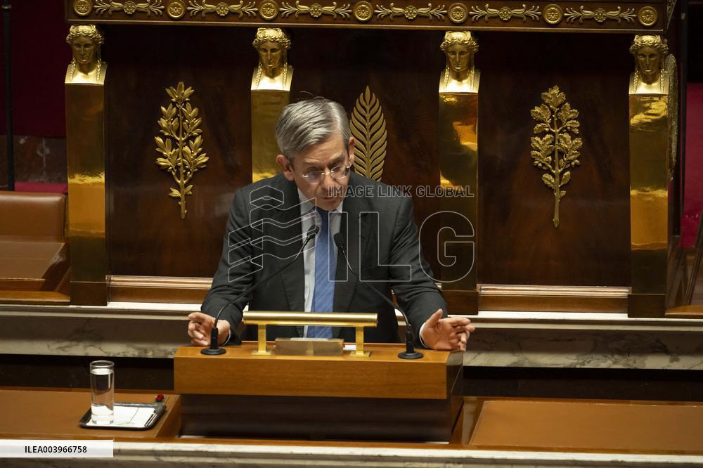 Debate and A Vote on A No-Confidence Motion - Paris