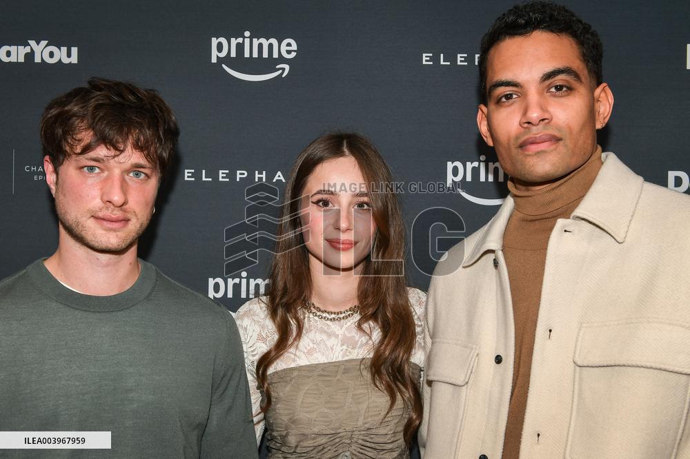 Preview of the series Dear You in Paris FA