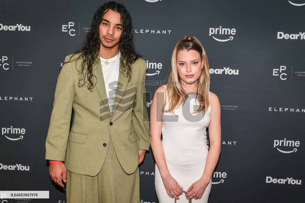 Preview of the series Dear You in Paris FA