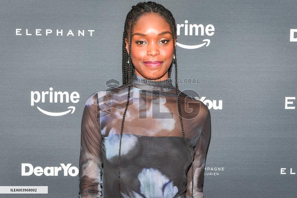 Preview of the series Dear You in Paris FA