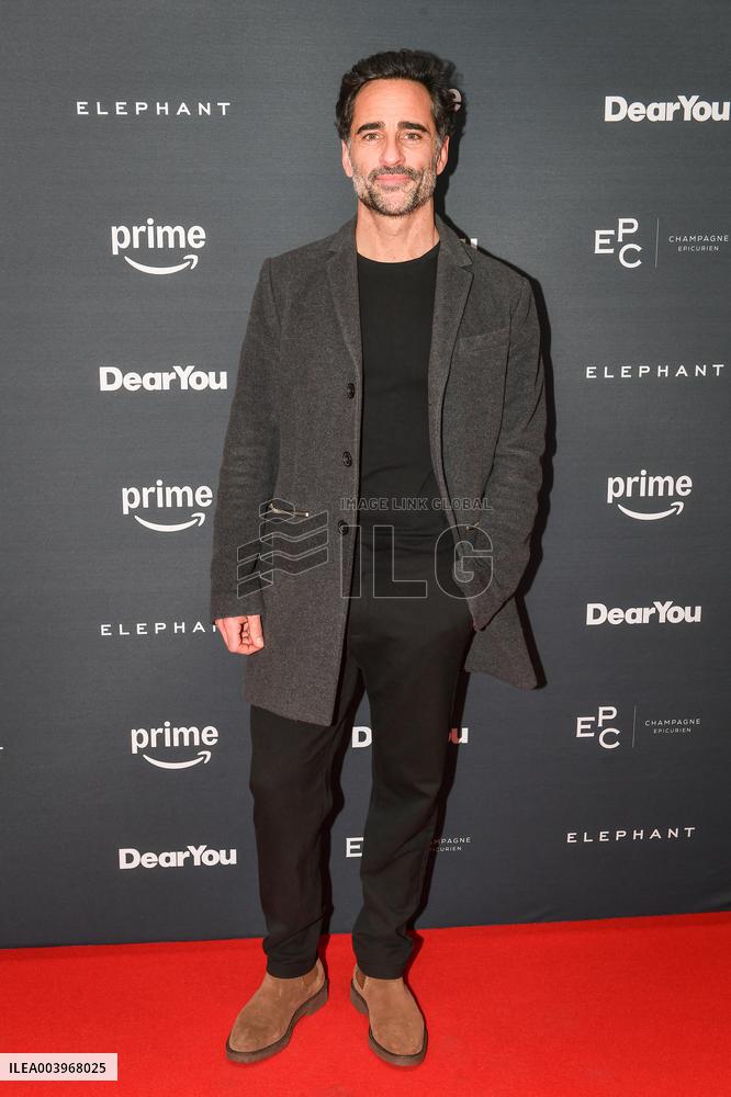 Preview of the series Dear You in Paris FA