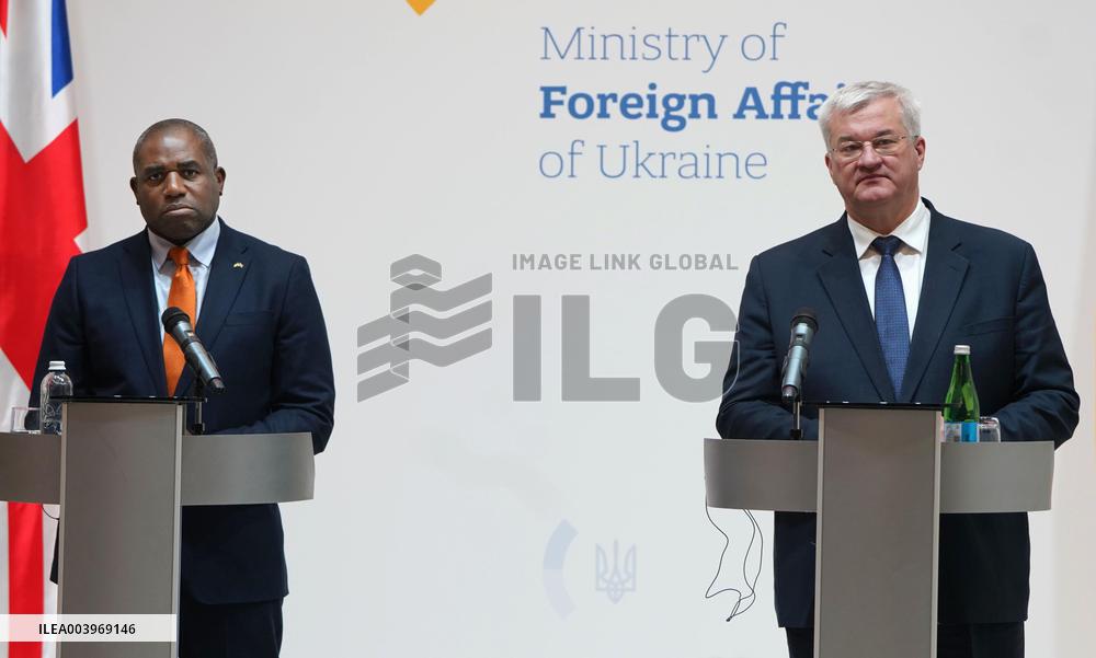 Britain-Ukraine diplomatic talks