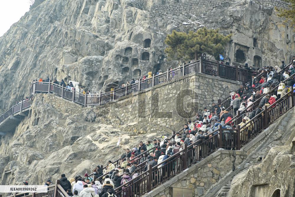 Longmen Grottoes in Luoyang