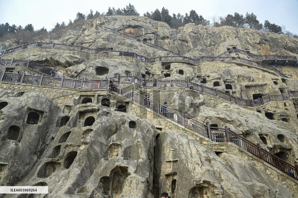 Longmen Grottoes in Luoyang
