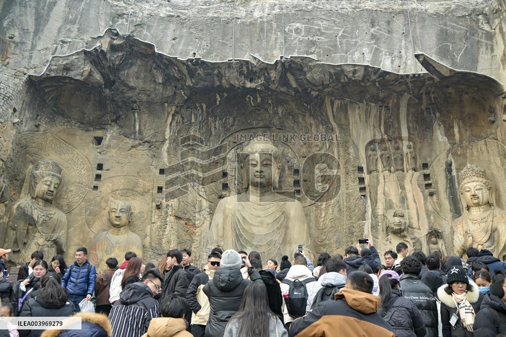 Longmen Grottoes in Luoyang