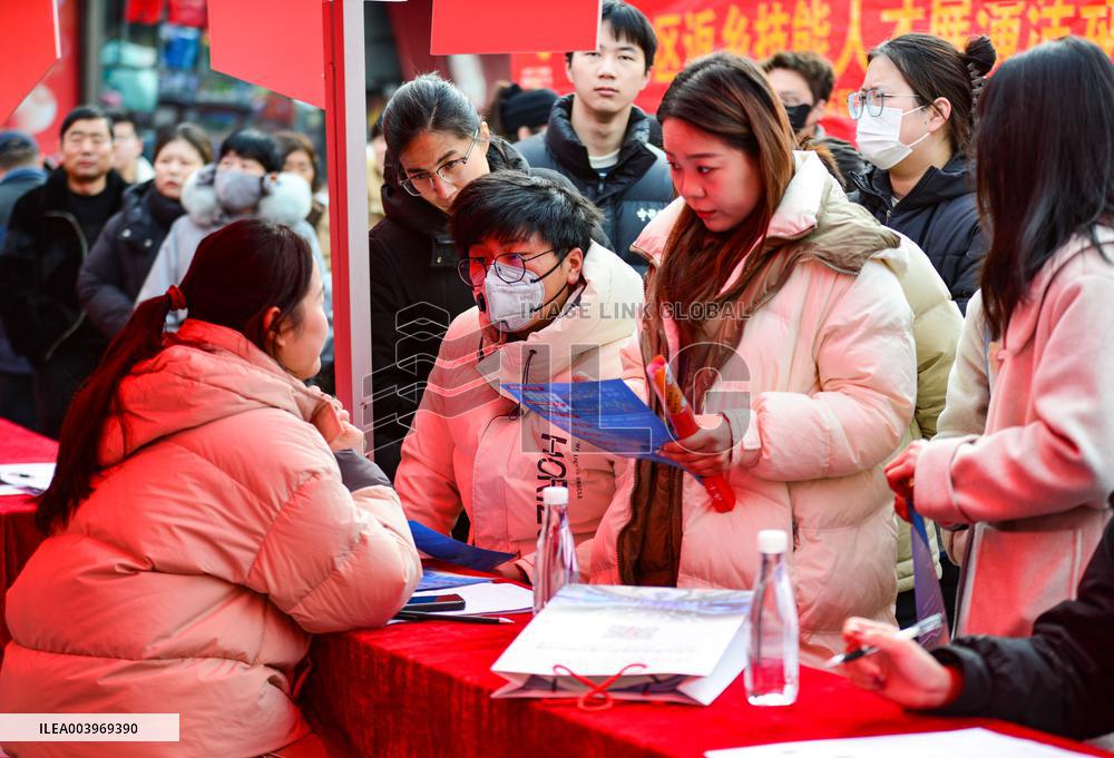 Job Fair in Fuyang