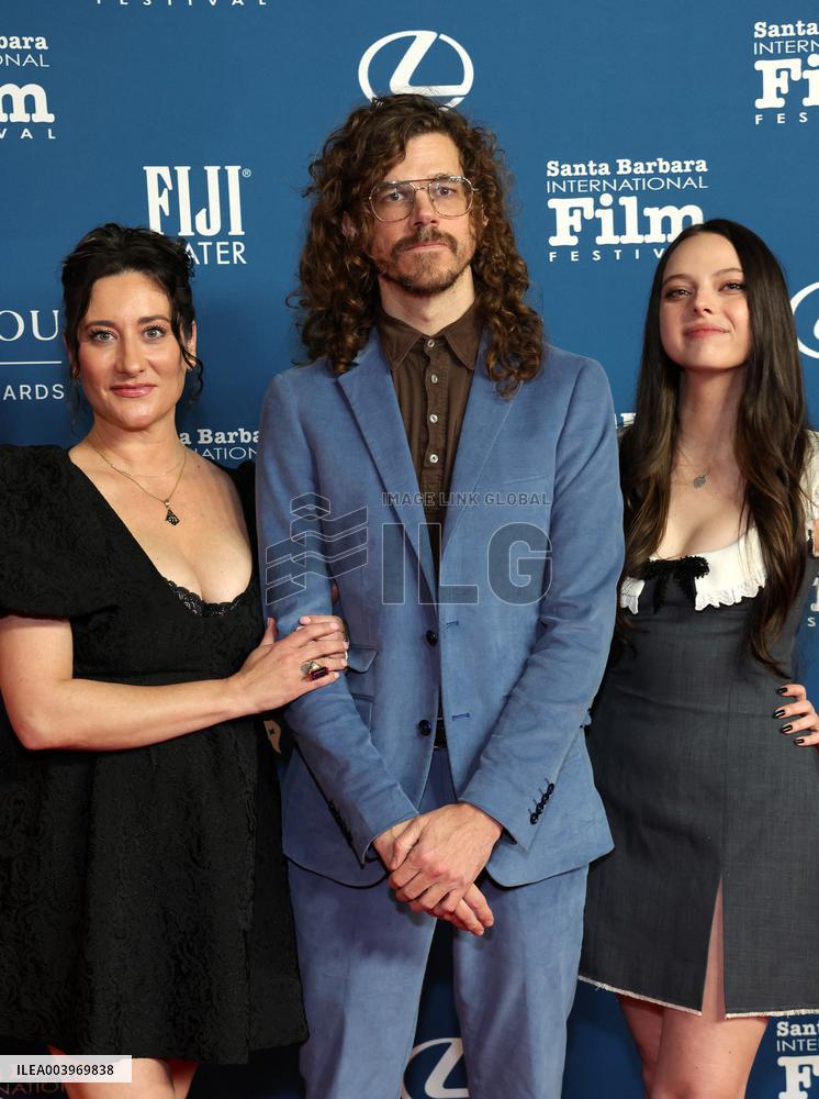 Santa Barbara - Angelina Jolie At Maltin Modern Master Awards