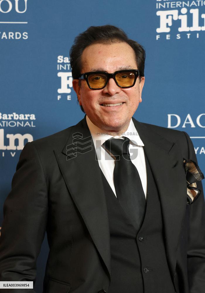 Santa Barbara - Angelina Jolie At Maltin Modern Master Awards