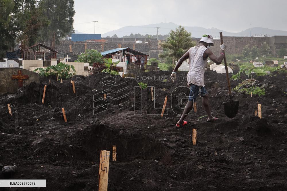 More Than 2 000 Bodies To Be Buried After Hostilities - DRC