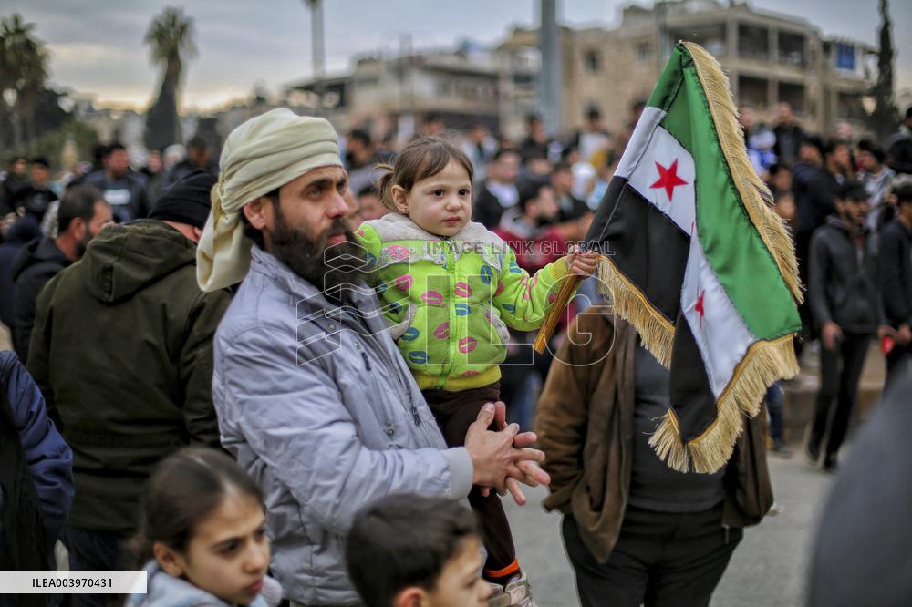 Syrians Celebrate Assads Ouster - Idlib
