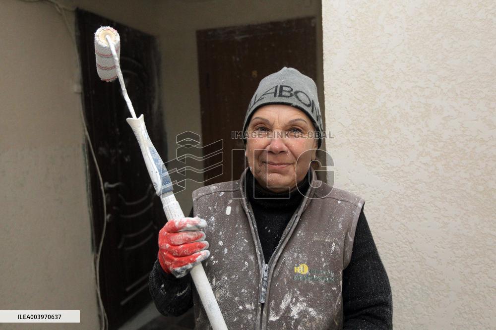 First womens construction battalion works to restore multi-storey building damaged by Russian shelling in Dnipro