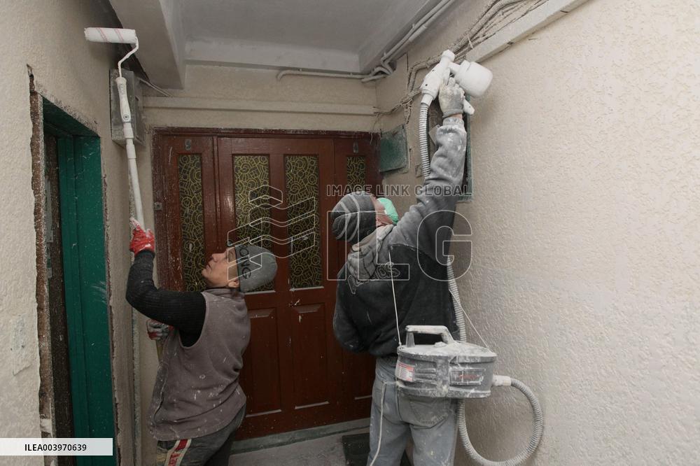 First womens construction battalion works to restore multi-storey building damaged by Russian shelling in Dnipro