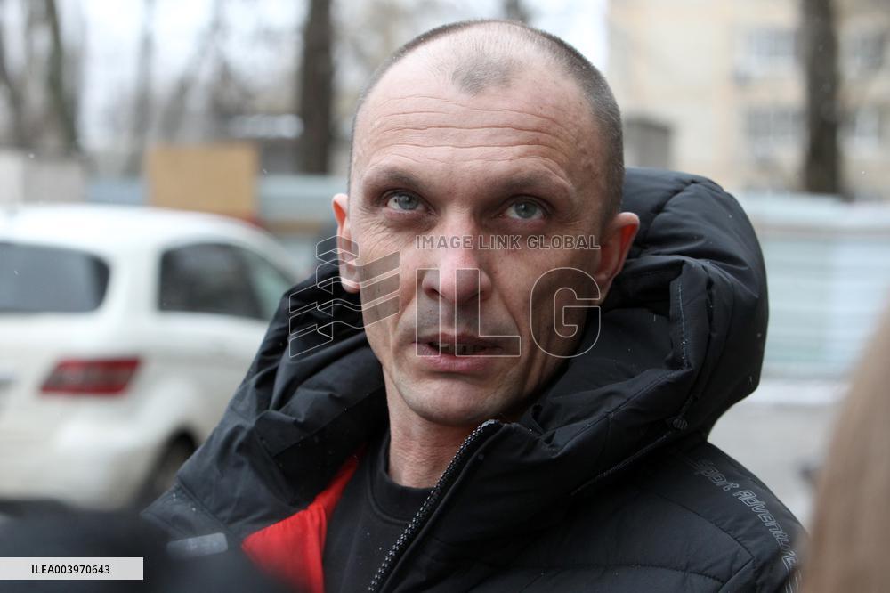 First womens construction battalion works to restore multi-storey building damaged by Russian shelling in Dnipro