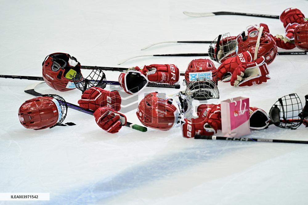 OLYMPIC QUALIFICATIONS ICE HOCKEY DENMARK - NETHERLANDS