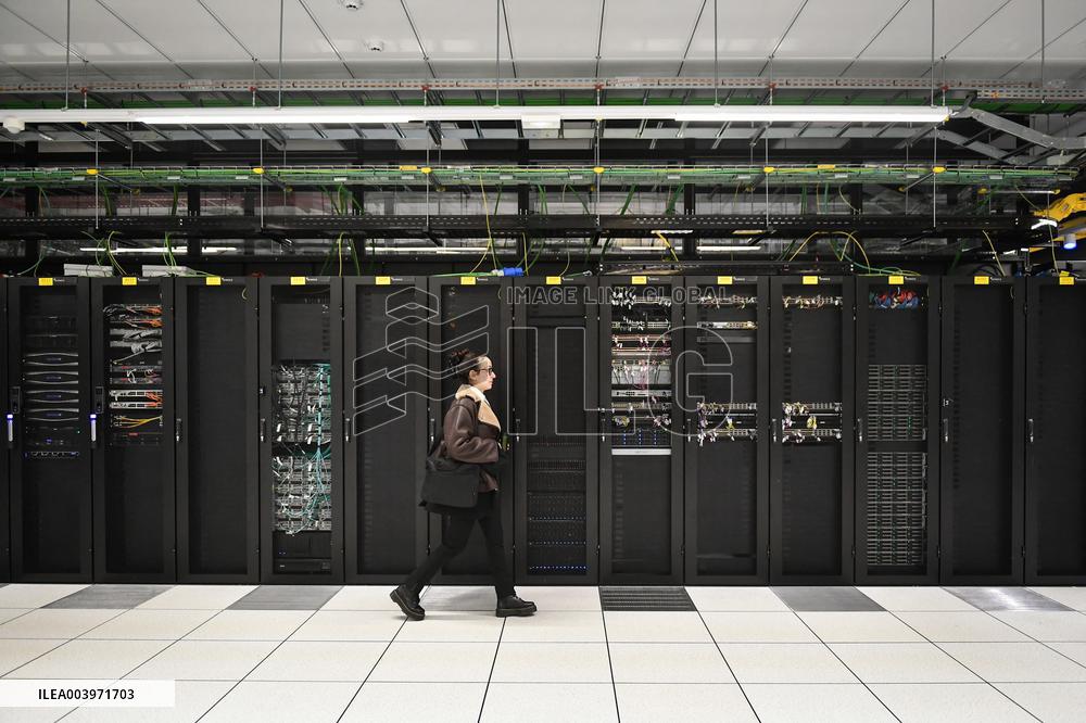 Equinix French data centre in Saint Denis - FA