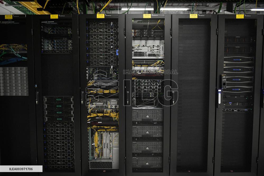 Equinix French data centre in Saint Denis - FA