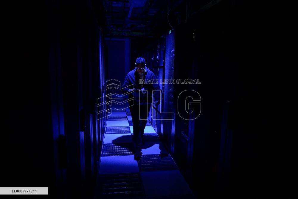 Equinix French data centre in Saint Denis - FA