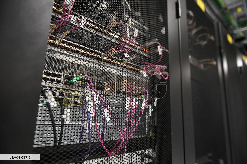 Equinix French data centre in Saint Denis - FA