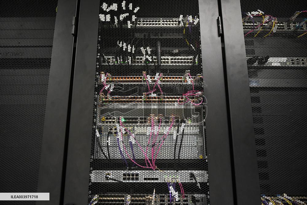 Equinix French data centre in Saint Denis - FA