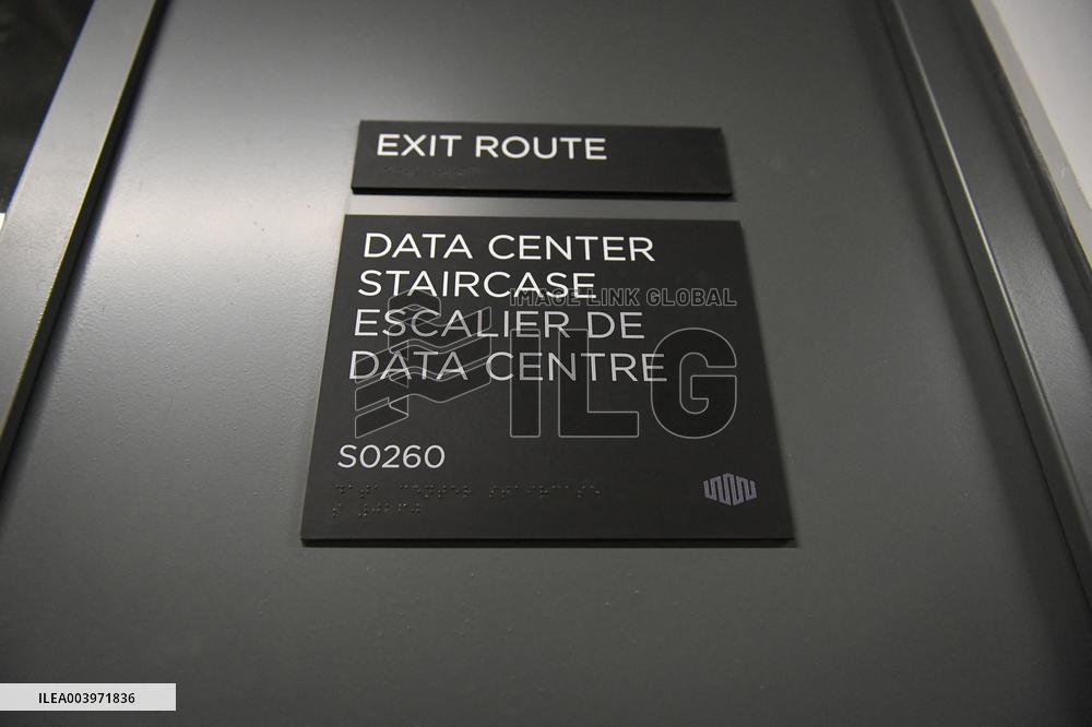 Inauguration of Equinix 13th French data centre in Meudon - FA