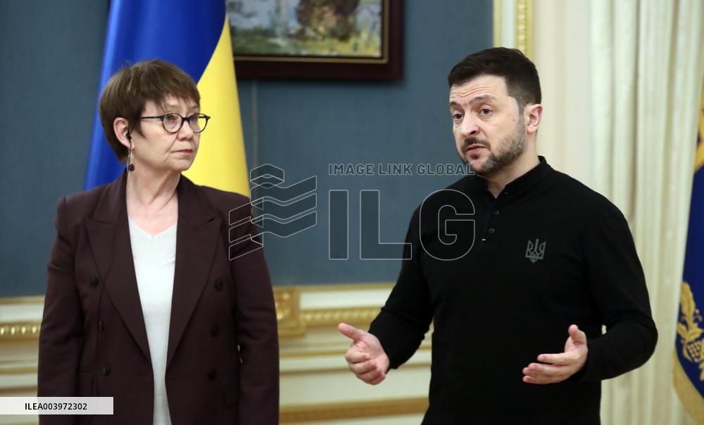 Joint briefing of Volodymyr Zelenskyy and Odile Renaud-Basso in Kyiv