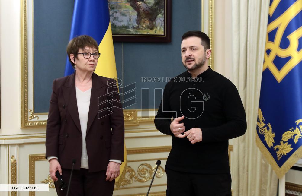 Joint briefing of Volodymyr Zelenskyy and Odile Renaud-Basso in Kyiv