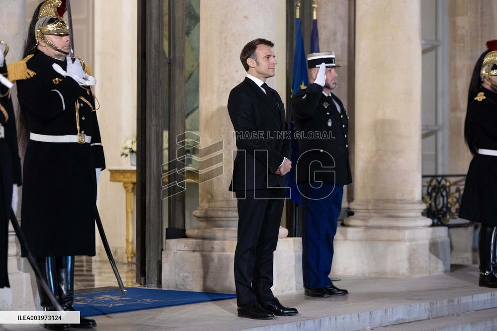 Emmanuel Macron welcomes UAE President for a Work Dinner - Paris RL