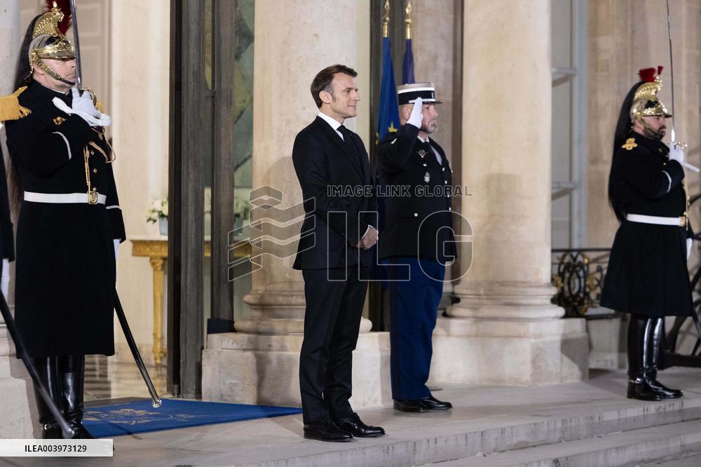 Emmanuel Macron welcomes UAE President for a Work Dinner - Paris RL