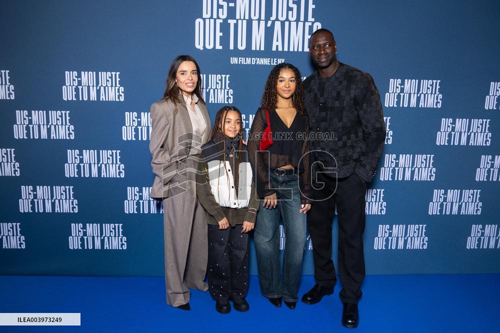 Dis Moi Juste Que Tu M Aime Paris Film Premiere