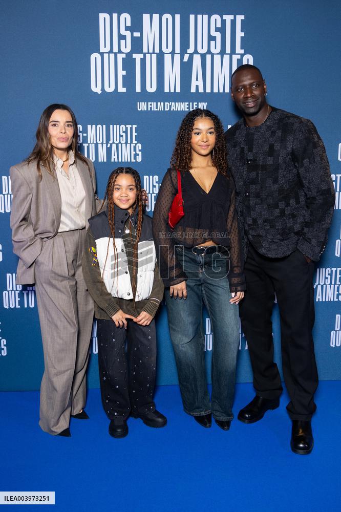 Dis Moi Juste Que Tu M Aime Paris Film Premiere