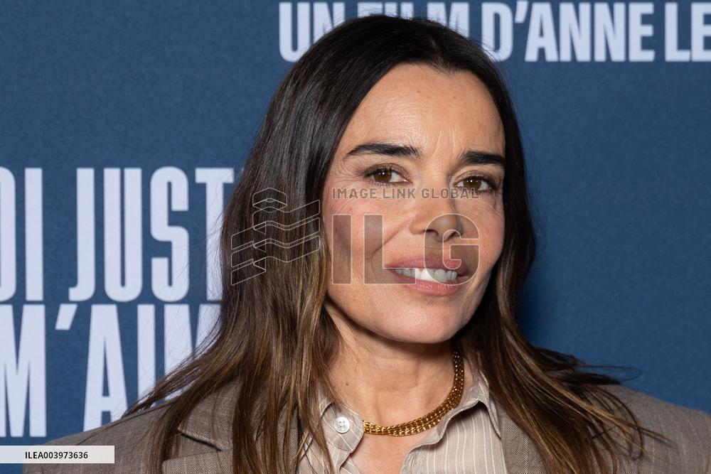 Dis Moi Juste Que Tu M Aime Paris Film Premiere