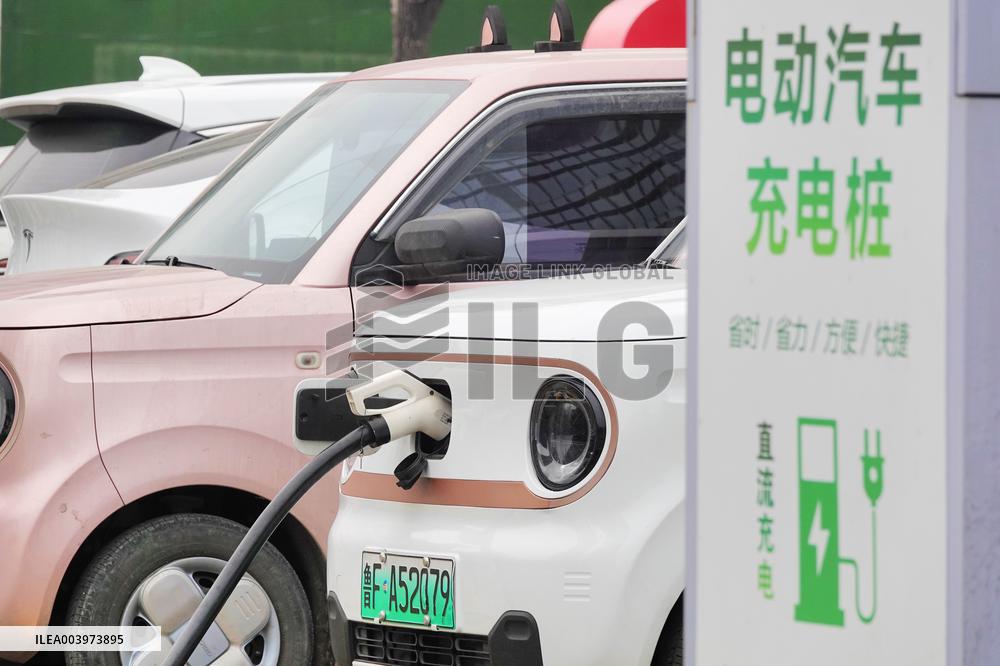 China Charging Infrastructure Grows