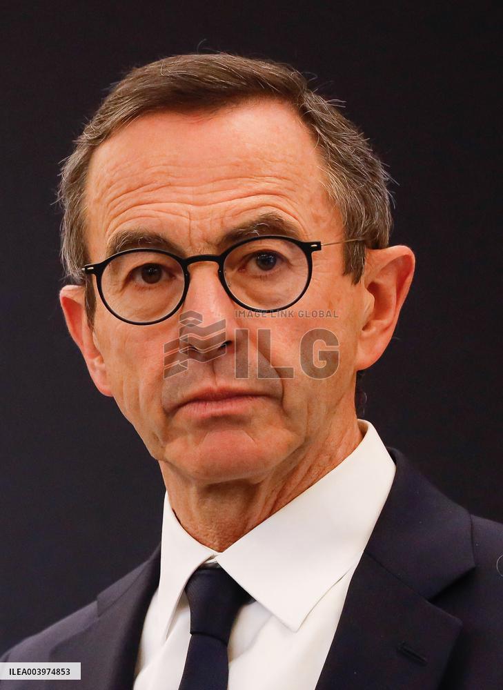 Campaign to Combat Narcobanditism and Drug Abuse - Paris