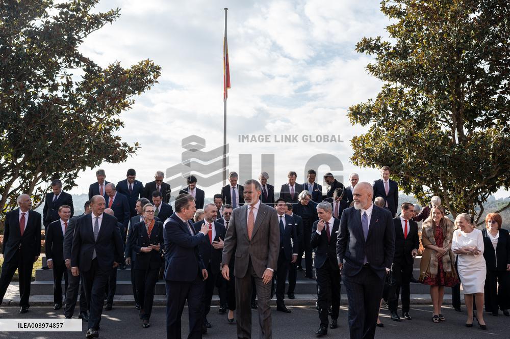 The King Receives The World Jurist Association - Madrid