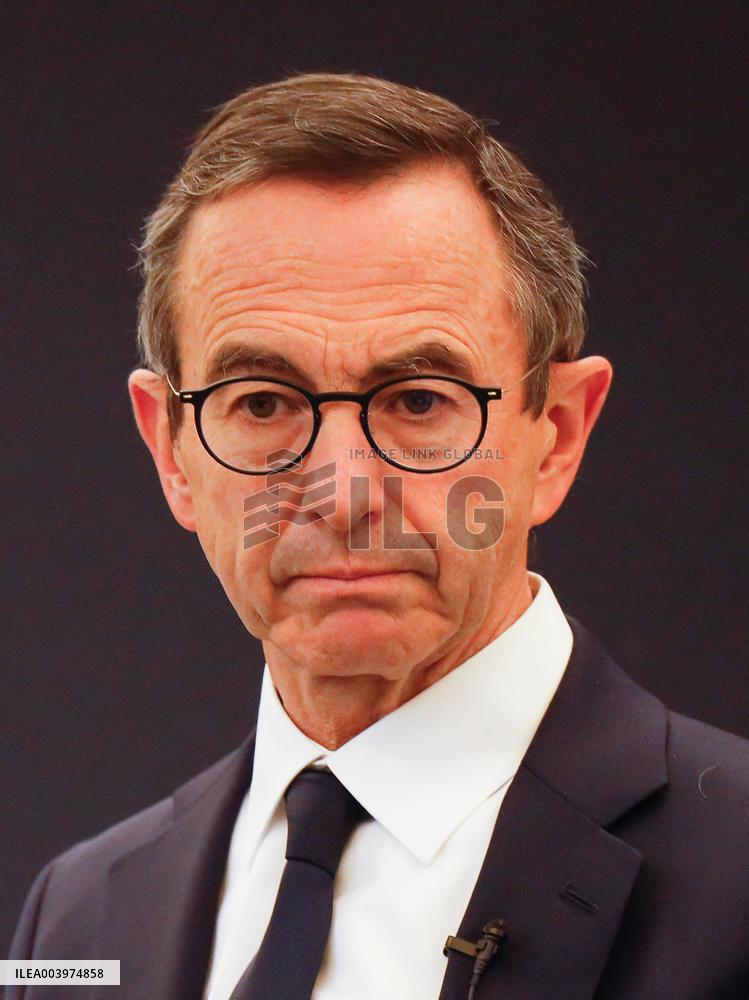 Campaign to Combat Narcobanditism and Drug Abuse - Paris