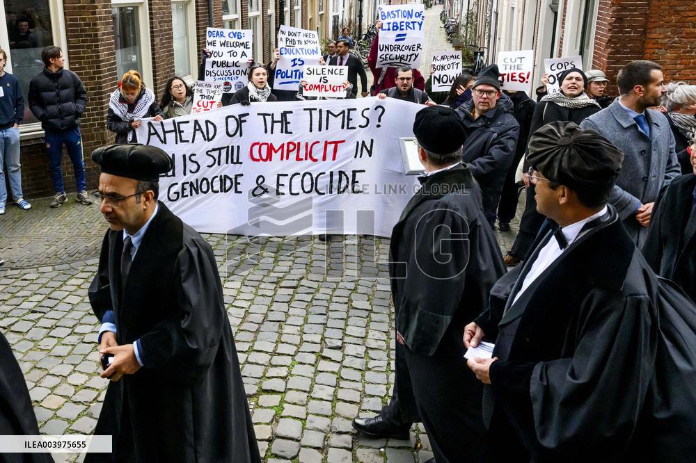 Princess Beatrix at the 450th Dies Natalis of Leiden University - NLD
