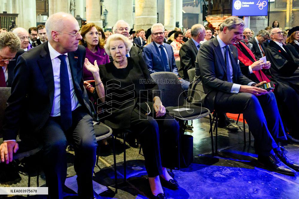 Princess Beatrix at the 450th Dies Natalis of Leiden University - NLD