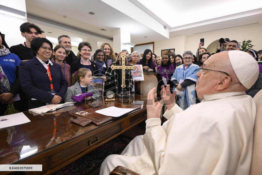Pope Francis Receives Members of the “Talitha Kum” Network - Rome