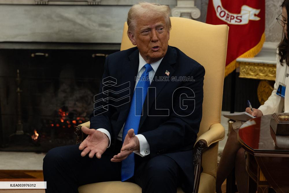 US President Donald Trump meets with Japanese Prime Minister Shigeru Ishiba